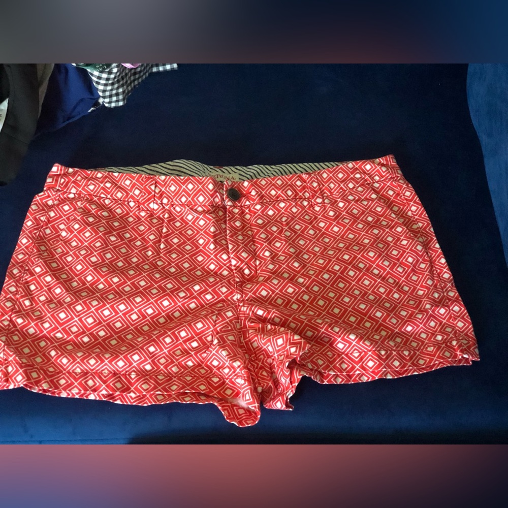 Pattern shorts